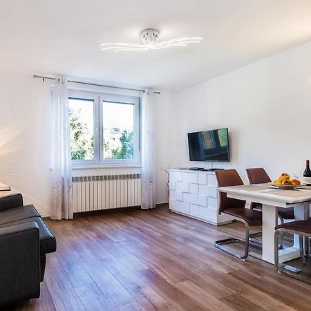 Modern 2Bdr Apartment In Old Town- Best Location Zagabria Esterno foto