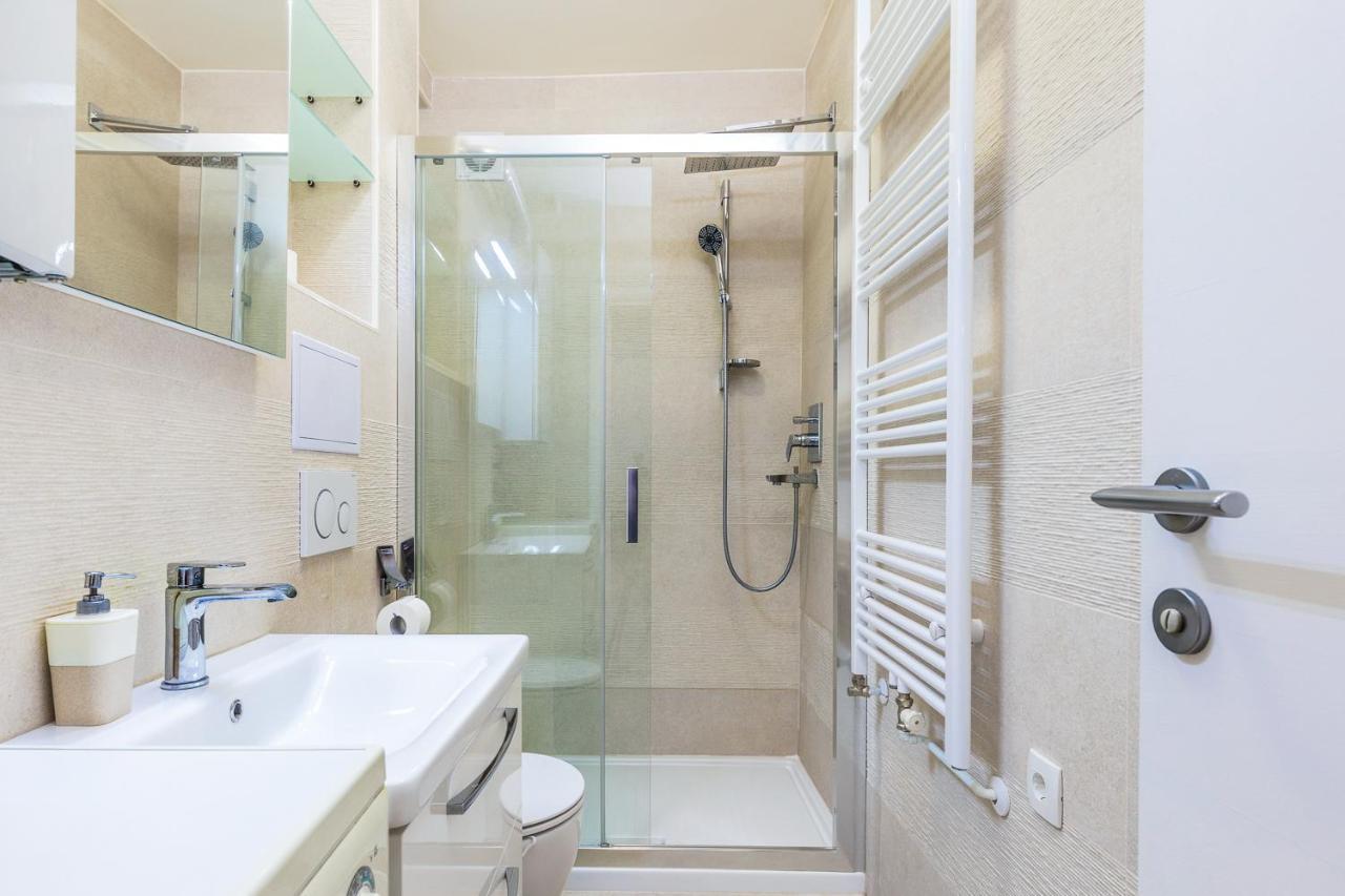 Modern 2Bdr Apartment In Old Town- Best Location Zagabria Esterno foto