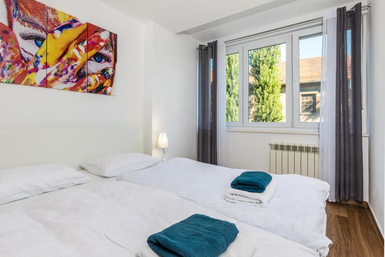 Modern 2Bdr Apartment In Old Town- Best Location Zagabria Esterno foto